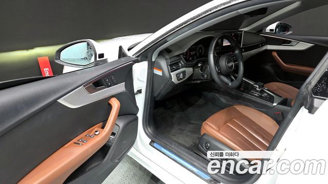 Audi A5 2021 — photo 10