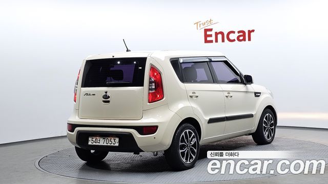 Kia Soul 2013 — photo 2