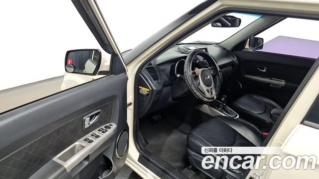 Kia Soul 2013 — photo 10