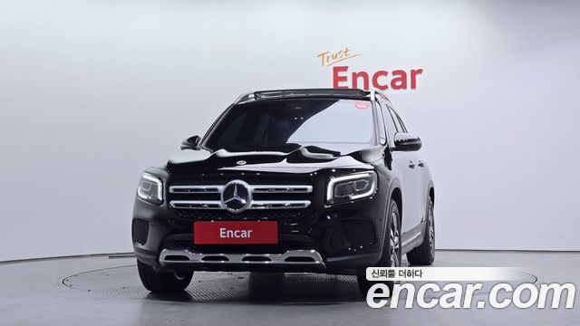 Mercedes-Benz GLB-Class 2021 — photo 3