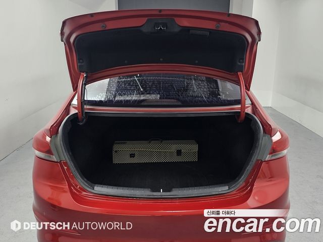Hyundai AVANTE 2016 — photo 20