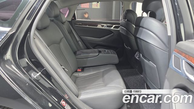 Hyundai Genesis 2016 — photo 12
