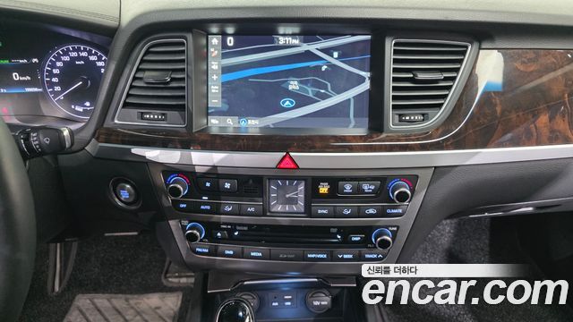 Hyundai Genesis 2016 — photo 14