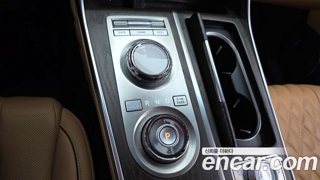 Genesis GV80 2023 — photo 9