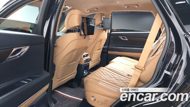 Genesis GV80 2023 — photo 12