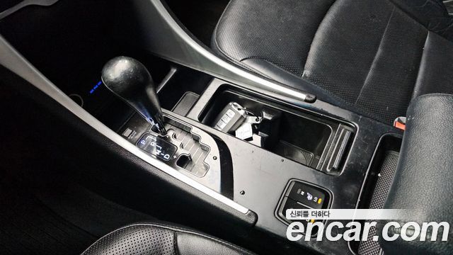 Hyundai Sonata 2011 — photo 9