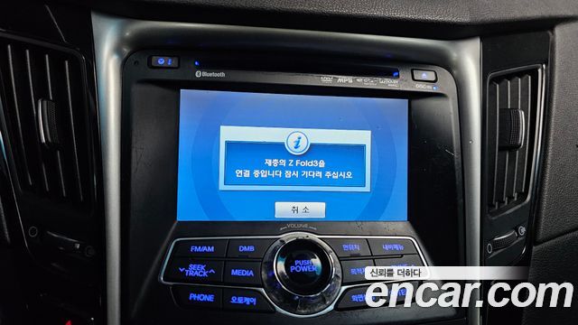 Hyundai Sonata 2011 — photo 15