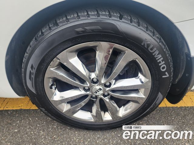 Kia Canival 2016 — photo 5
