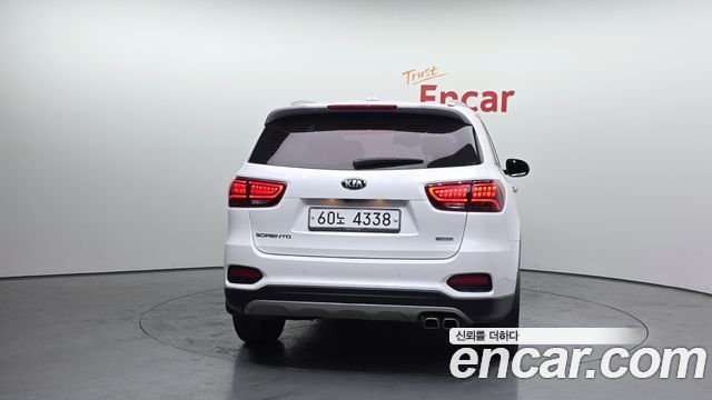 Kia Sorento 2019 — photo 4