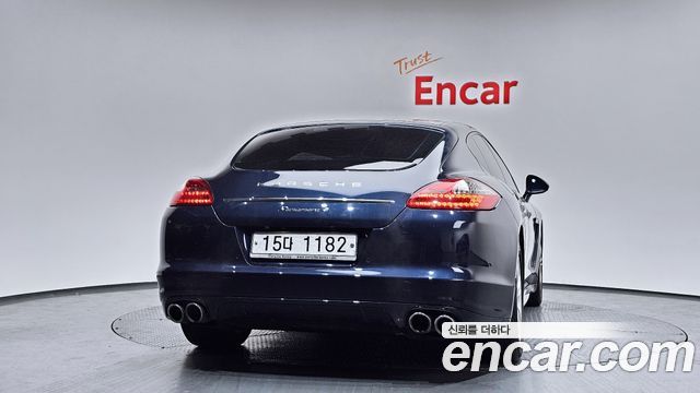 Porsche Panamera 2012 — photo 4