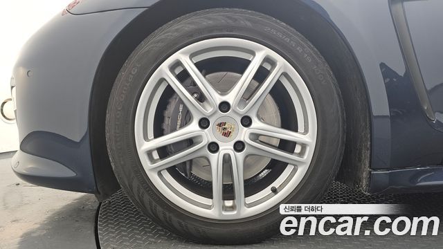 Porsche Panamera 2012 — photo 5
