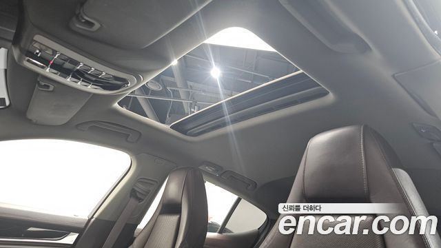 Porsche Panamera 2012 — photo 19
