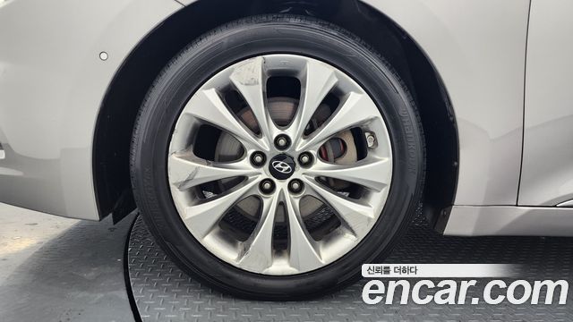 Hyundai Grandeur 2011 — photo 5