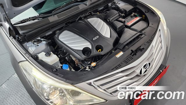 Hyundai Grandeur 2011 — photo 6