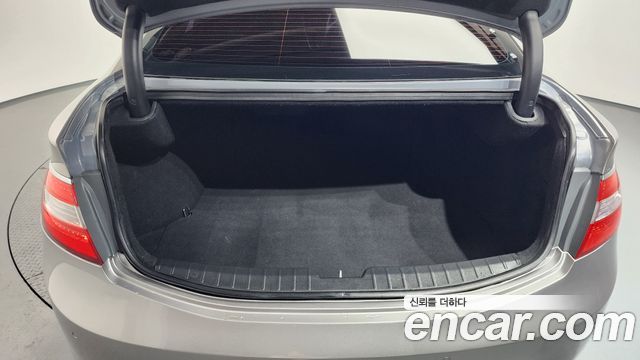 Hyundai Grandeur 2011 — photo 20