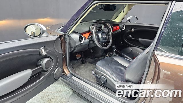 Mini Cooper 2012 — photo 11
