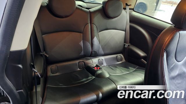 Mini Cooper 2012 — photo 12