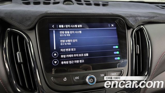 Chevrolet Korea Equinox 2022 — photo 16