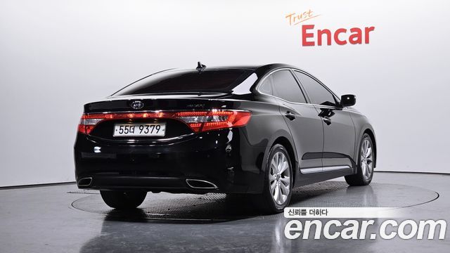Hyundai Grandeur 2012 — photo 2