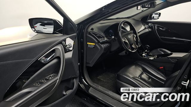Hyundai Grandeur 2012 — photo 11