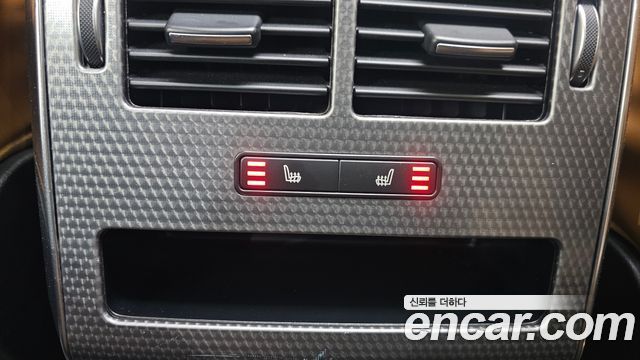 Land Rover Range Rover Sport 2019 — photo 17