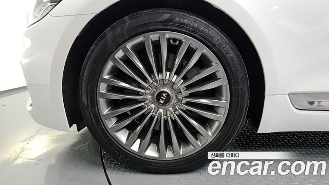 Kia K9 2019 — photo 5
