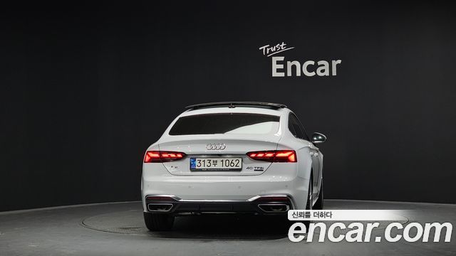 Audi A5 2021 — photo 4