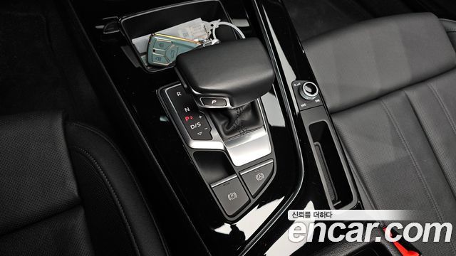 Audi A5 2021 — photo 9