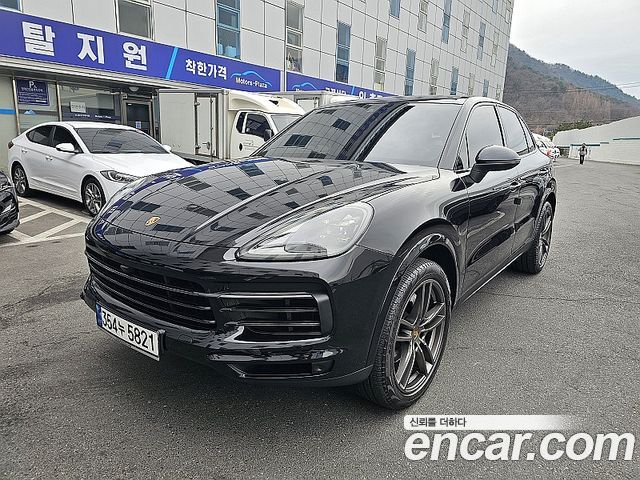 Porsche Cayenne 2019 — photo 2