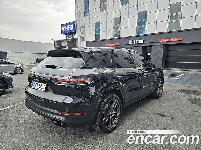 Porsche Cayenne 2019 — photo 5