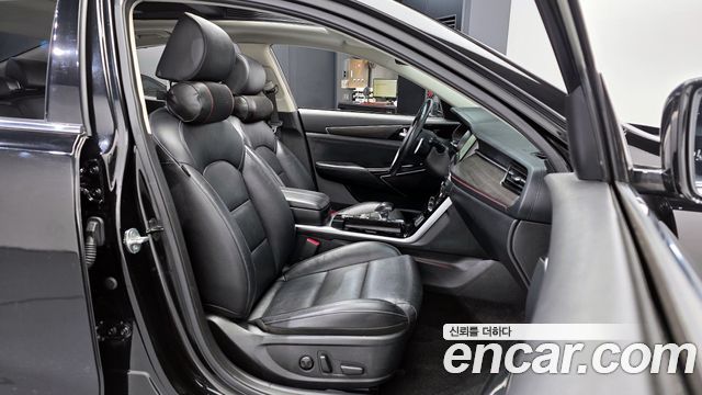 Kia K7 2020 — photo 11