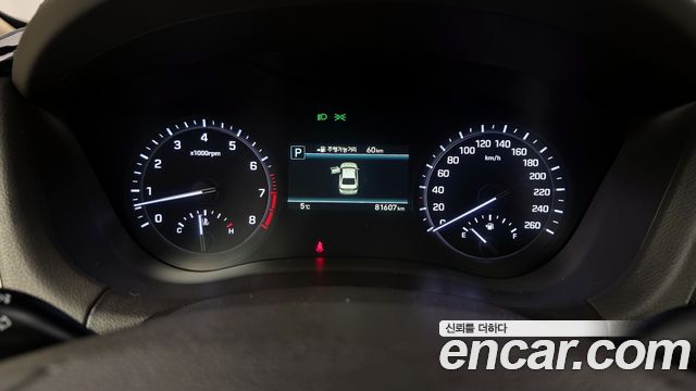 Genesis G80 2017 — photo 8