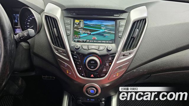 Hyundai Veloster 2012 — photo 14