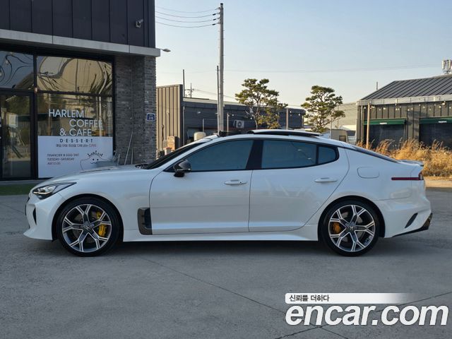 Kia Stinger 2018 — photo 3