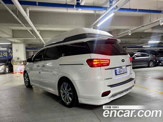 Kia Canival 2020 — photo 5