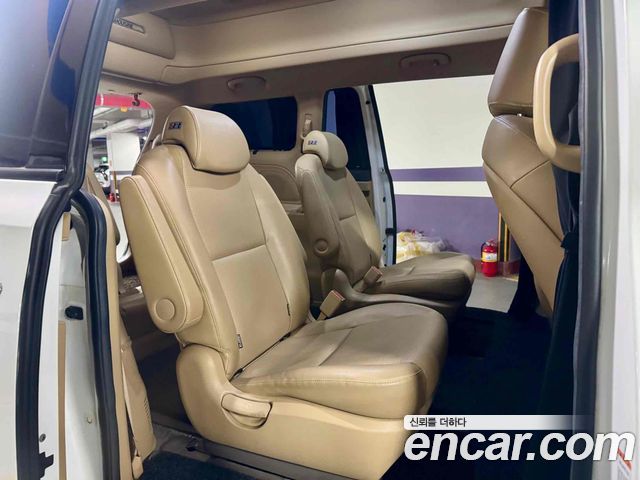 Kia Canival 2020 — photo 18