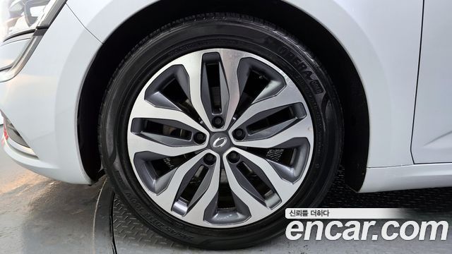 Renault Korea SM6 2016 — photo 5