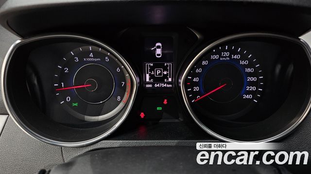 Hyundai AVANTE 2014 — photo 8