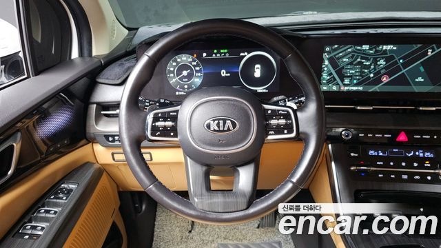 Kia Canival 2021 — photo 13