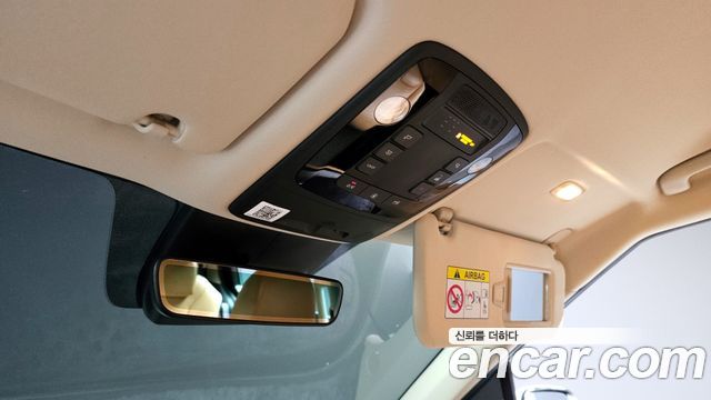 Kia Canival 2021 — photo 19