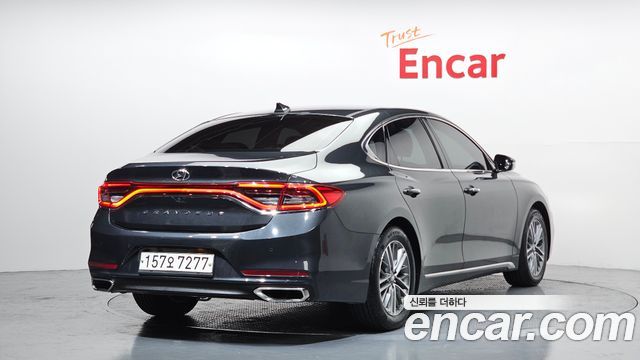 Hyundai Grandeur 2017 — photo 2