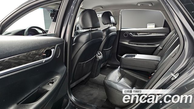Hyundai Grandeur 2017 — photo 10