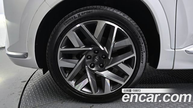 Hyundai Santafe 2021 — photo 5