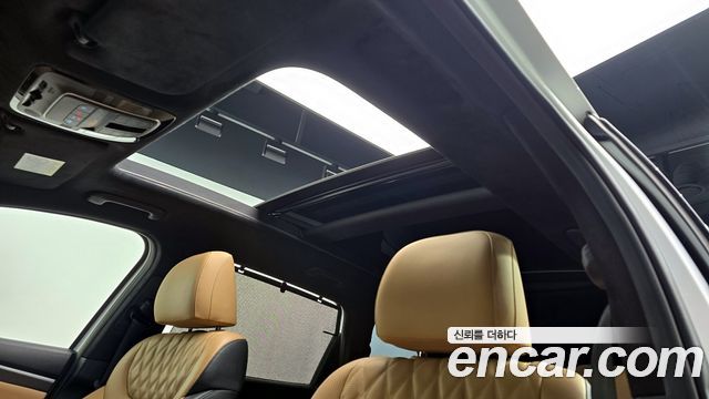 Hyundai Santafe 2021 — photo 18