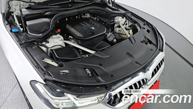 BMW Gran Turismo 2023 — photo 6