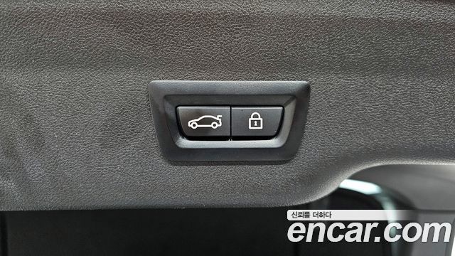 BMW Gran Turismo 2023 — photo 19