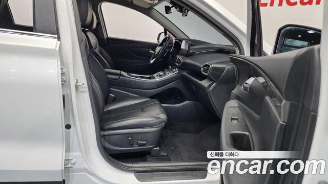 Hyundai Santafe 2021 — photo 11