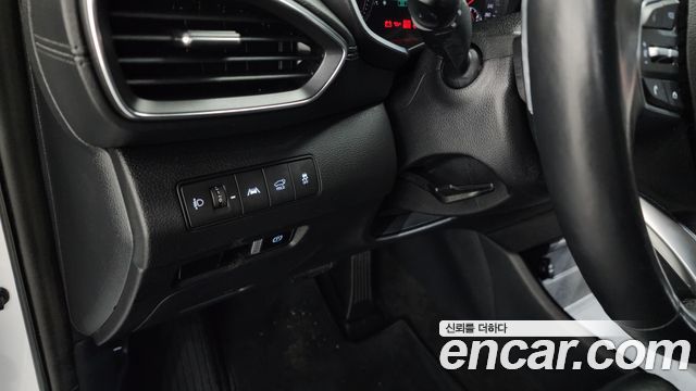 Hyundai Santafe 2021 — photo 14