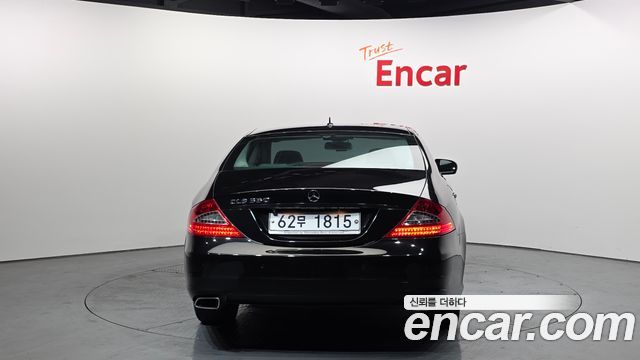 Mercedes-Benz CLS-Class 2010 — photo 4