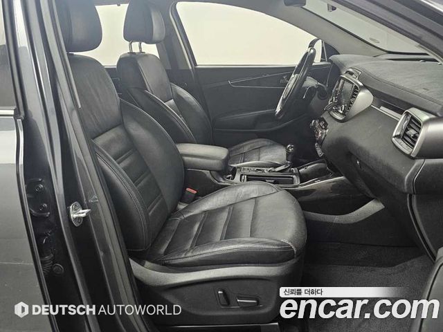 Kia Sorento 2016 — photo 10